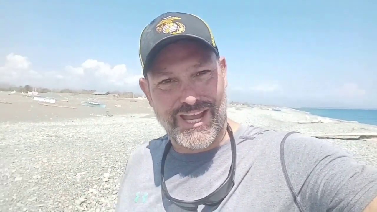 Trip to Pebble Beach, Luna, La Union