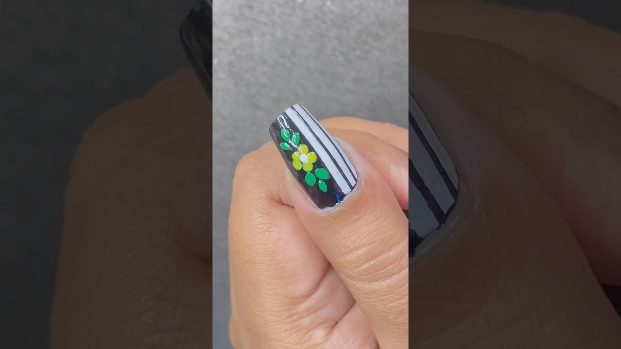 Easy nail art design 