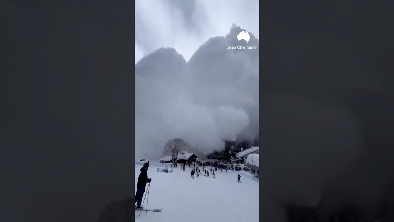 Avalanche engulfs skiers in the Alps