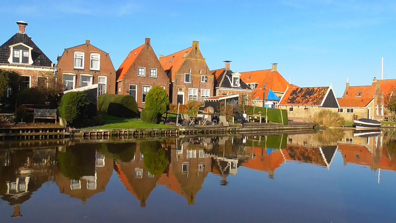 NETHERLANDS picturesque town of Hindeloopen (original sound plus music)