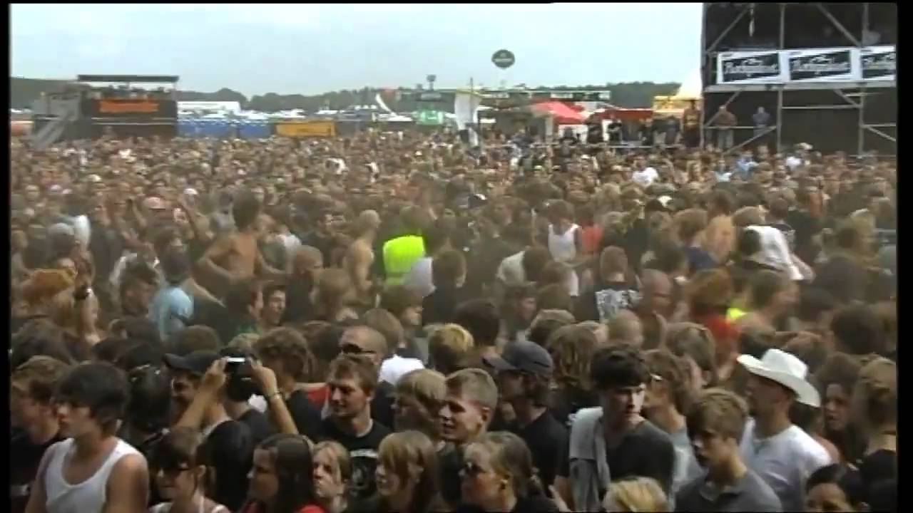 Parkway Drive - Boneyards HD LIVE AREA4 2010