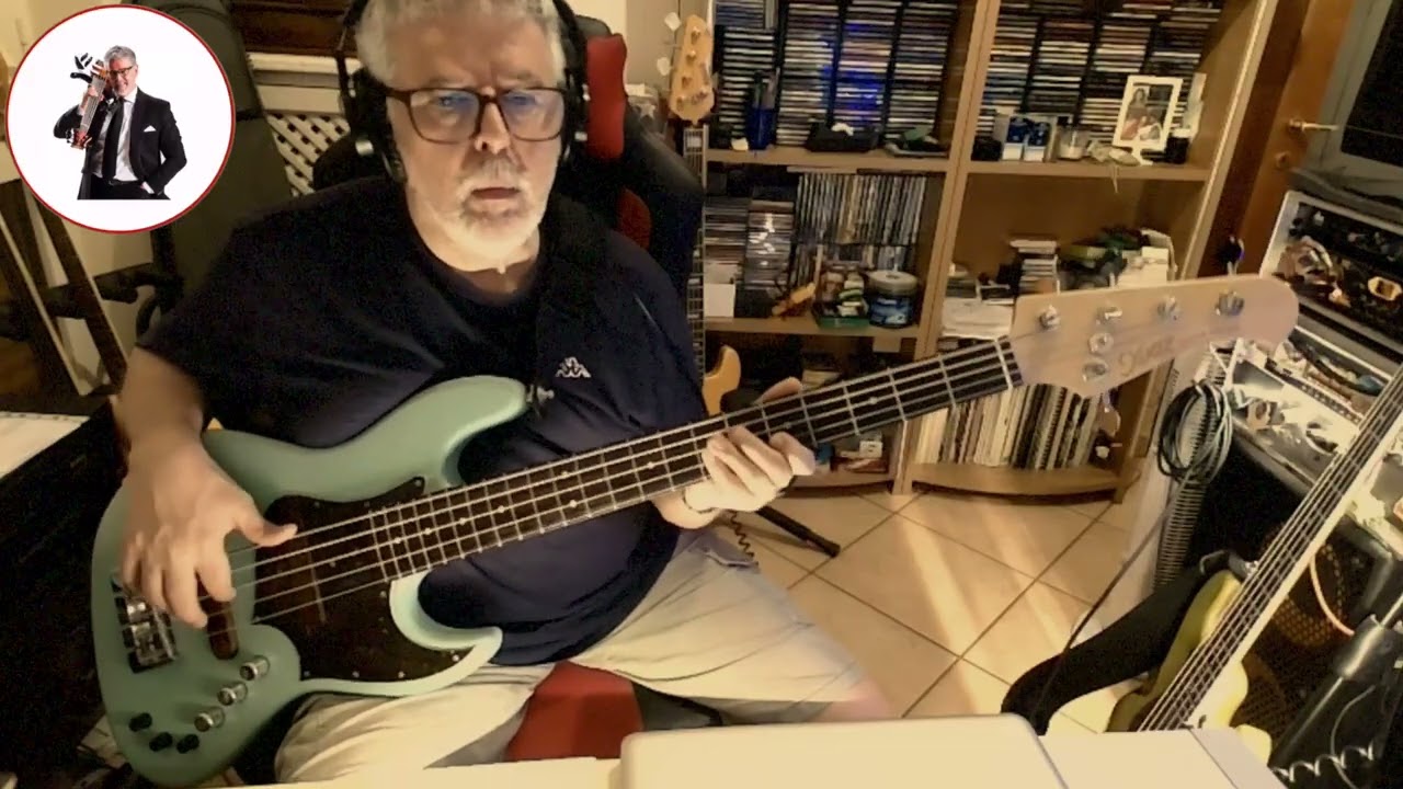 Me so' mbriacato 'e te forever - PINO DANIELE (personal bass cover) by Rino Conteduca