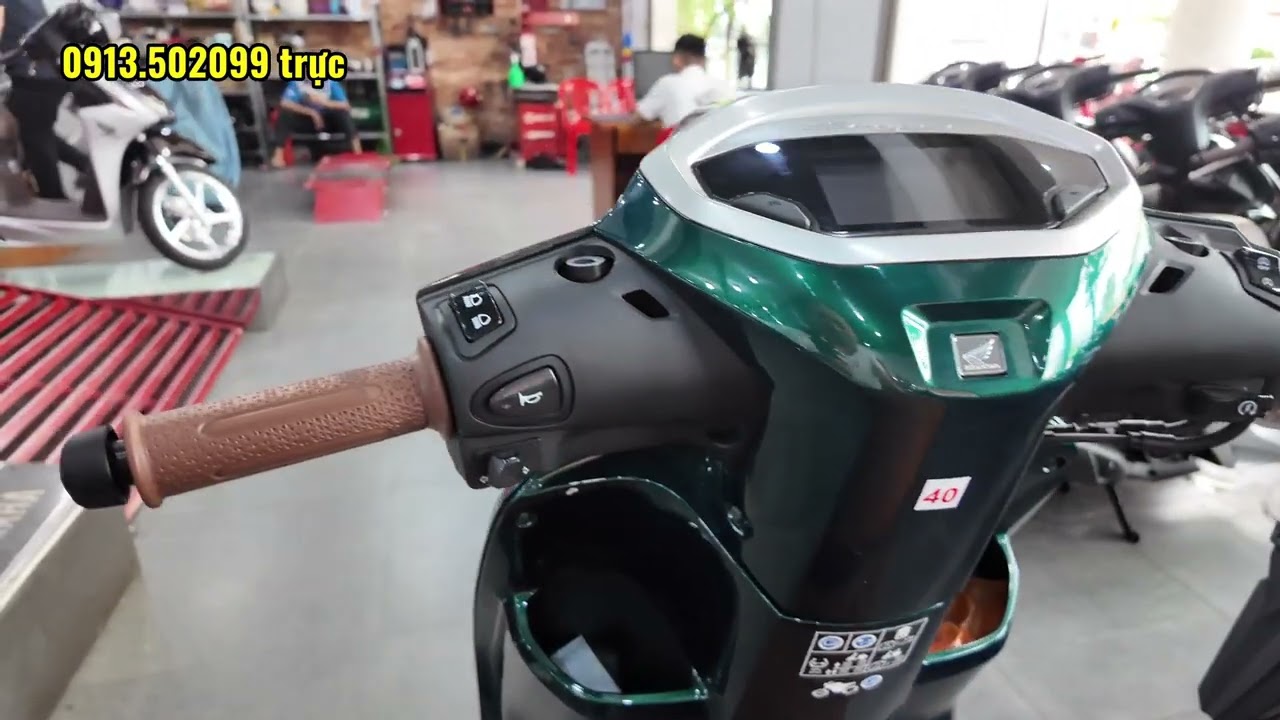 Honda Stylo 160 ABS xanh v&otilde; dưa!