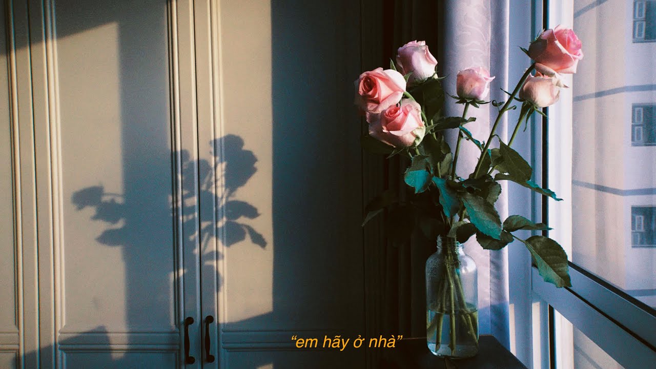 Kh&oacute;i - em h&atilde;y ở nh&agrave; (Official)