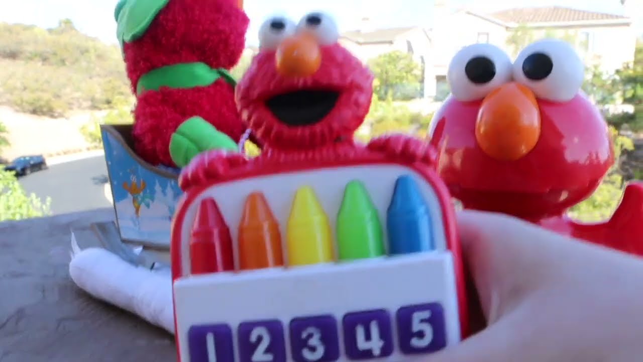 Sleigh Elmo, Elmo's Count Along Crayons and Elmo Flashlight TRIPLE DESTRUCTION