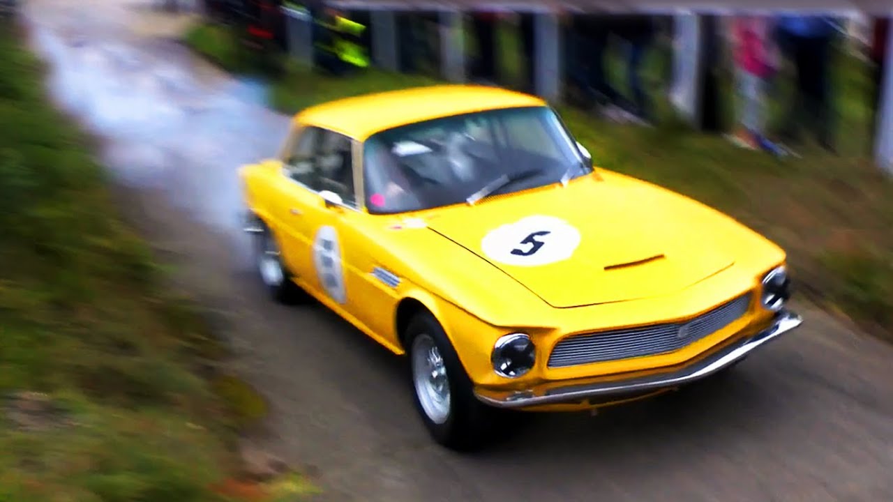 Brooklands Test hill - BEST OF burnouts and launches