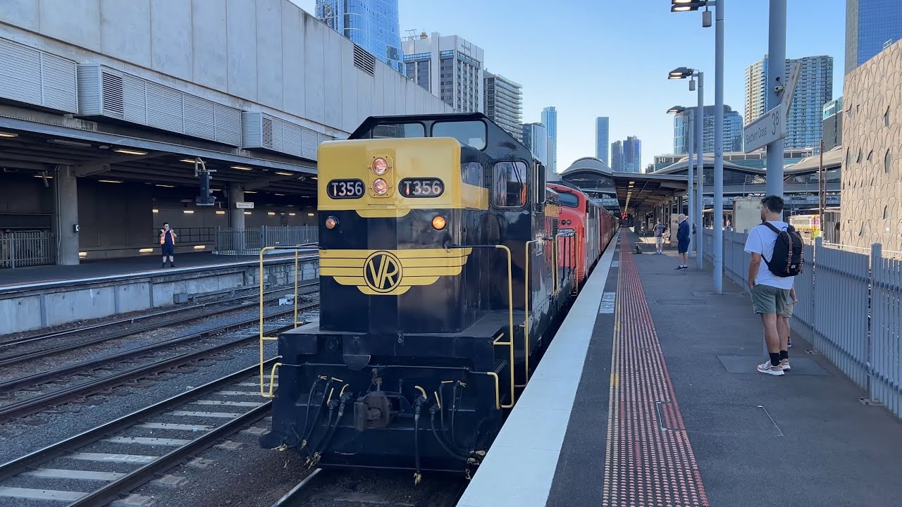 VR T356 & V/Line A66 Departing Southern Cross Station to Murchison East