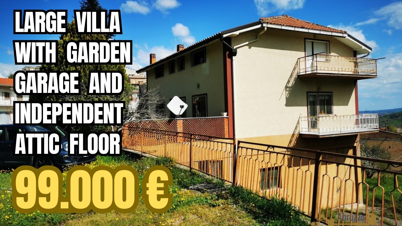 Large villa with garage, garden and attic floor. Carpineto Sinello