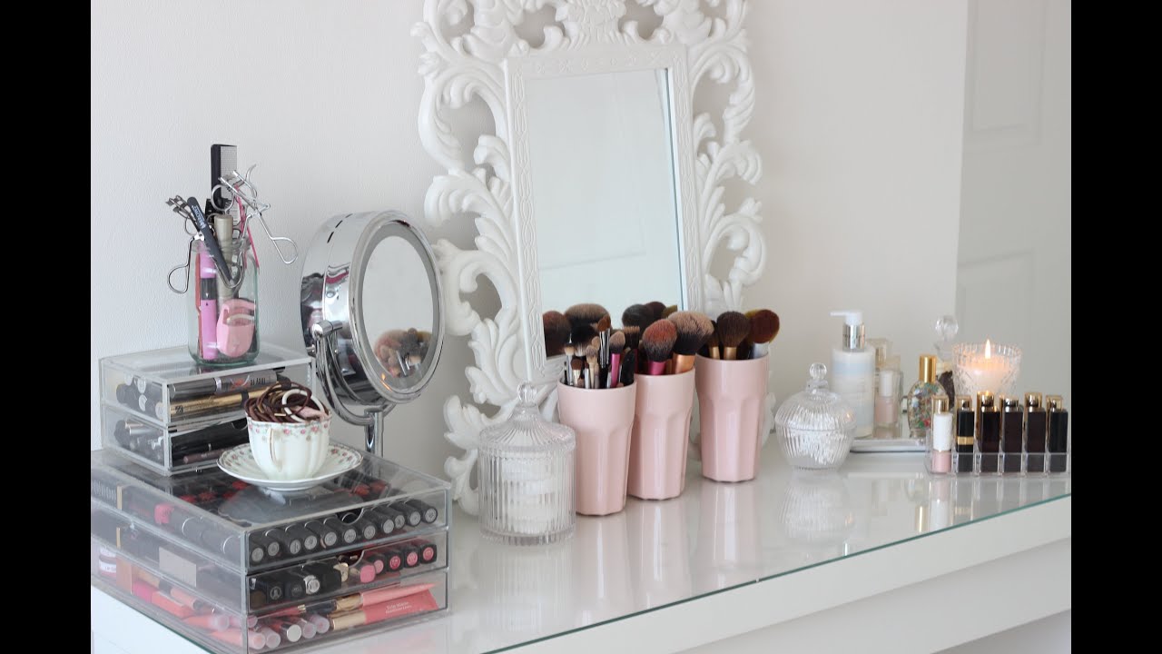 Room Tour, Malm Dressing Table and Make Up Collection