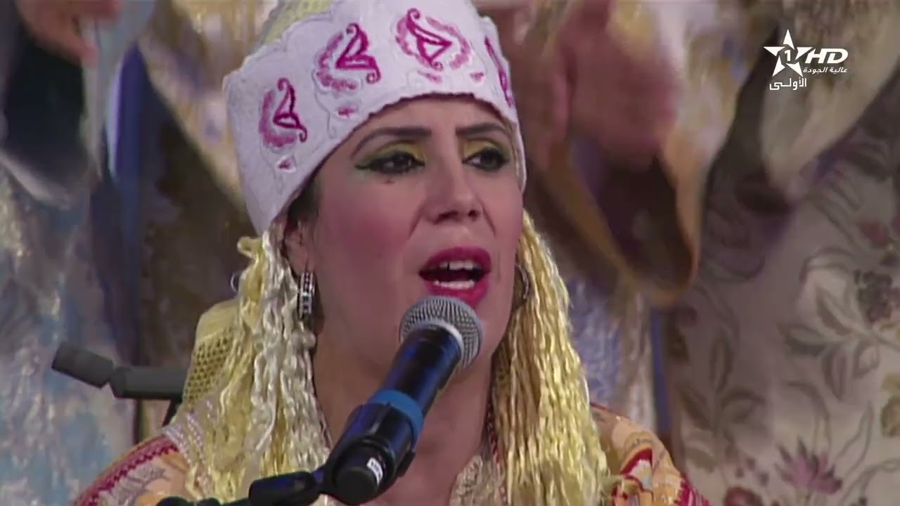 Khayra afazaz{ سهرة نجومً الأولى}