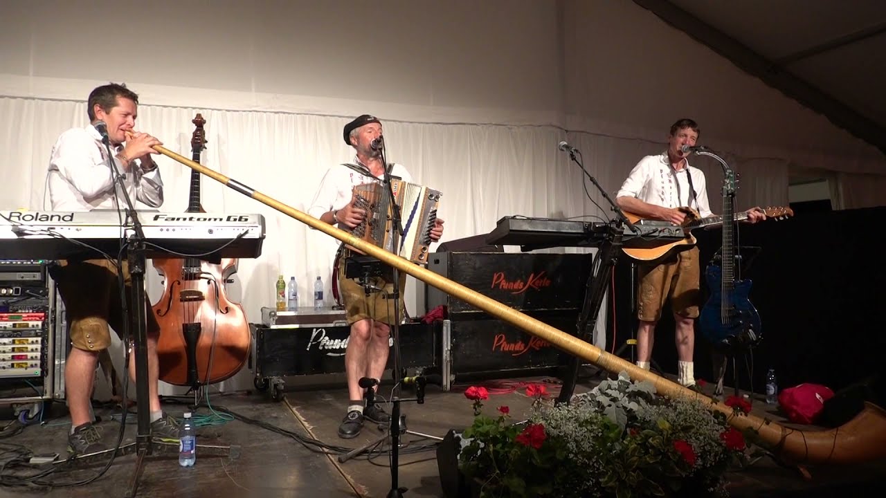Pfunds-Kerle - In Muatters Stübele