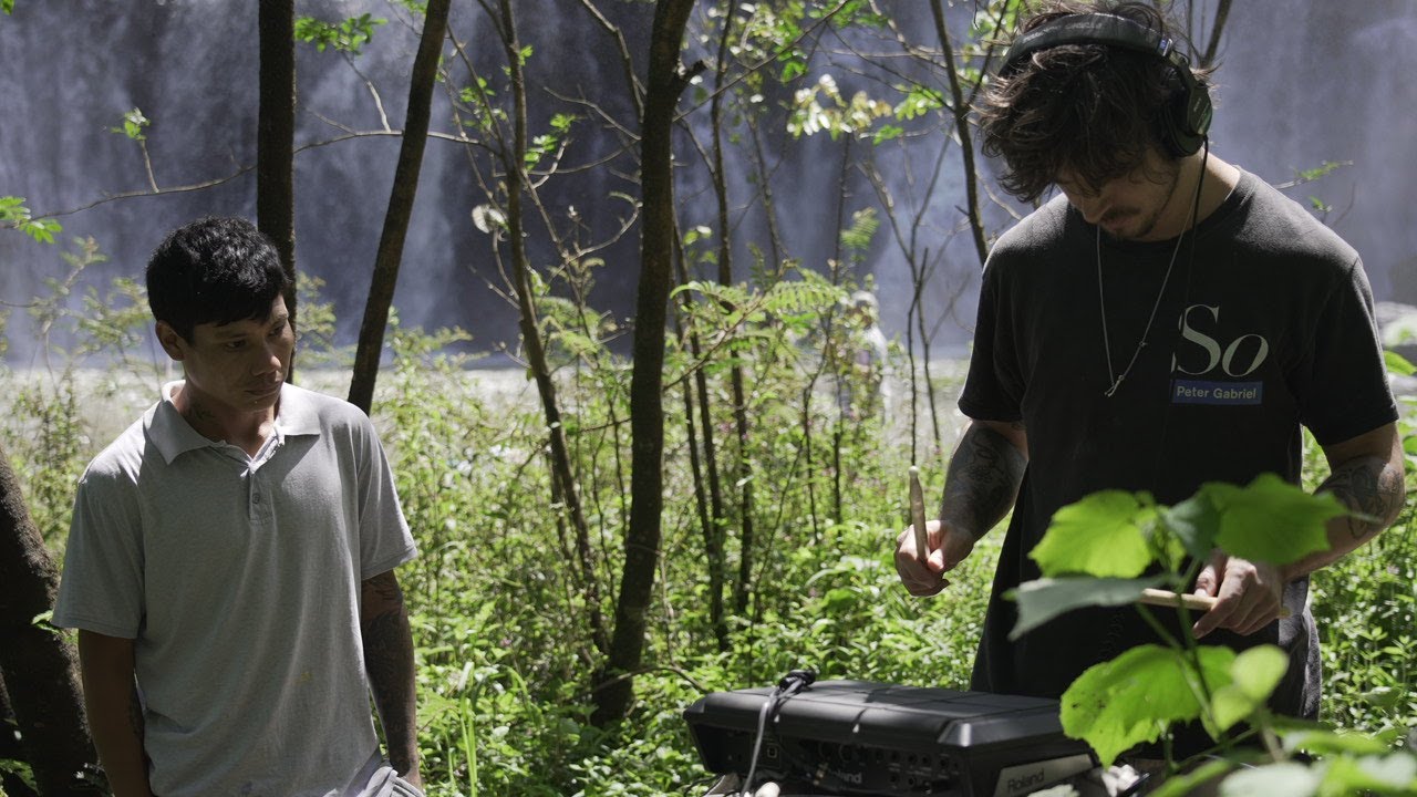 Awasi Artist Immersion x Santiago Roberts