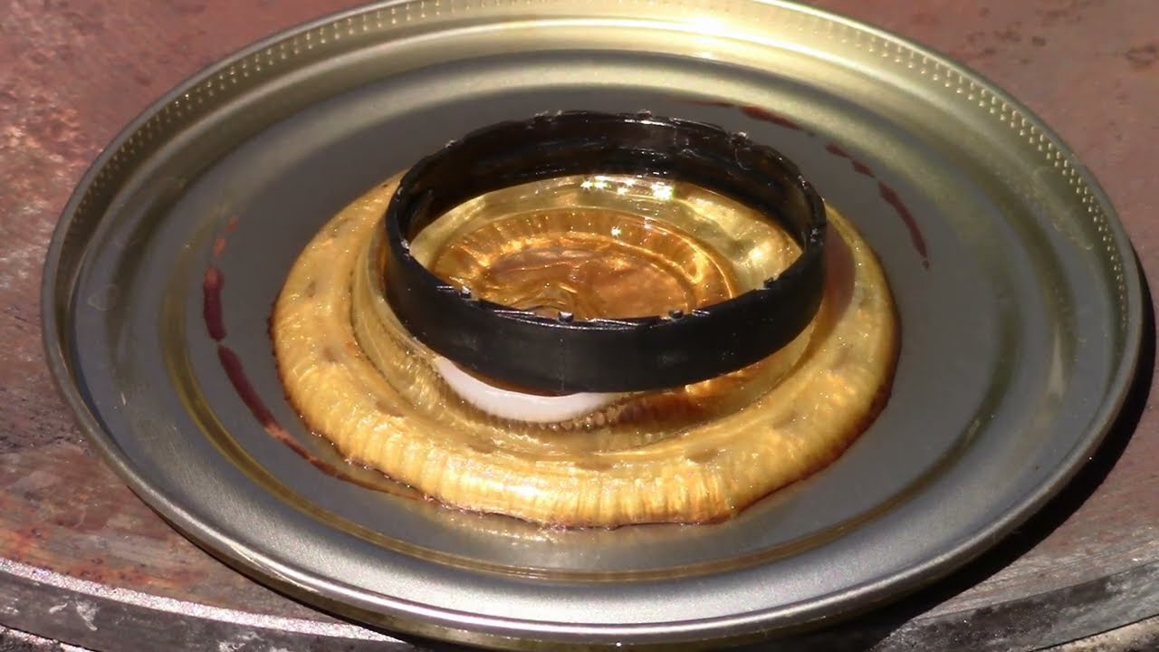 Growing plastic objects 12 - Reverse video melting