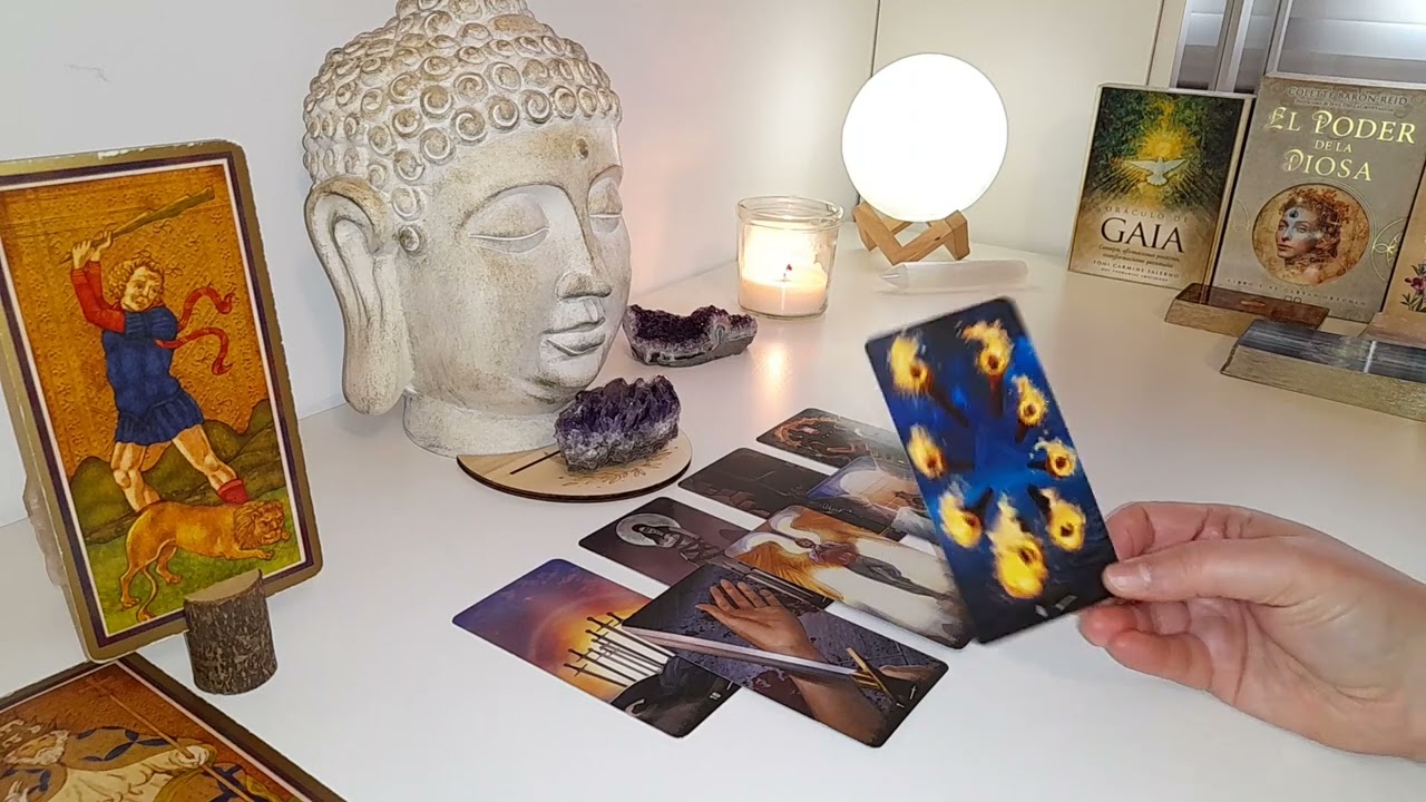 📬ALGUIEN TE ESTÁ PENSANDO 💗💭 Y QUIERE DARTE ESTE MENSAJE🕊 TAROT INTERACTIVO 🪬
