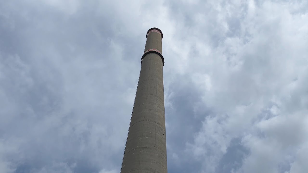Abschied vom 170-Meter-Schornstein - Ex Stadtwerker erinnern sich