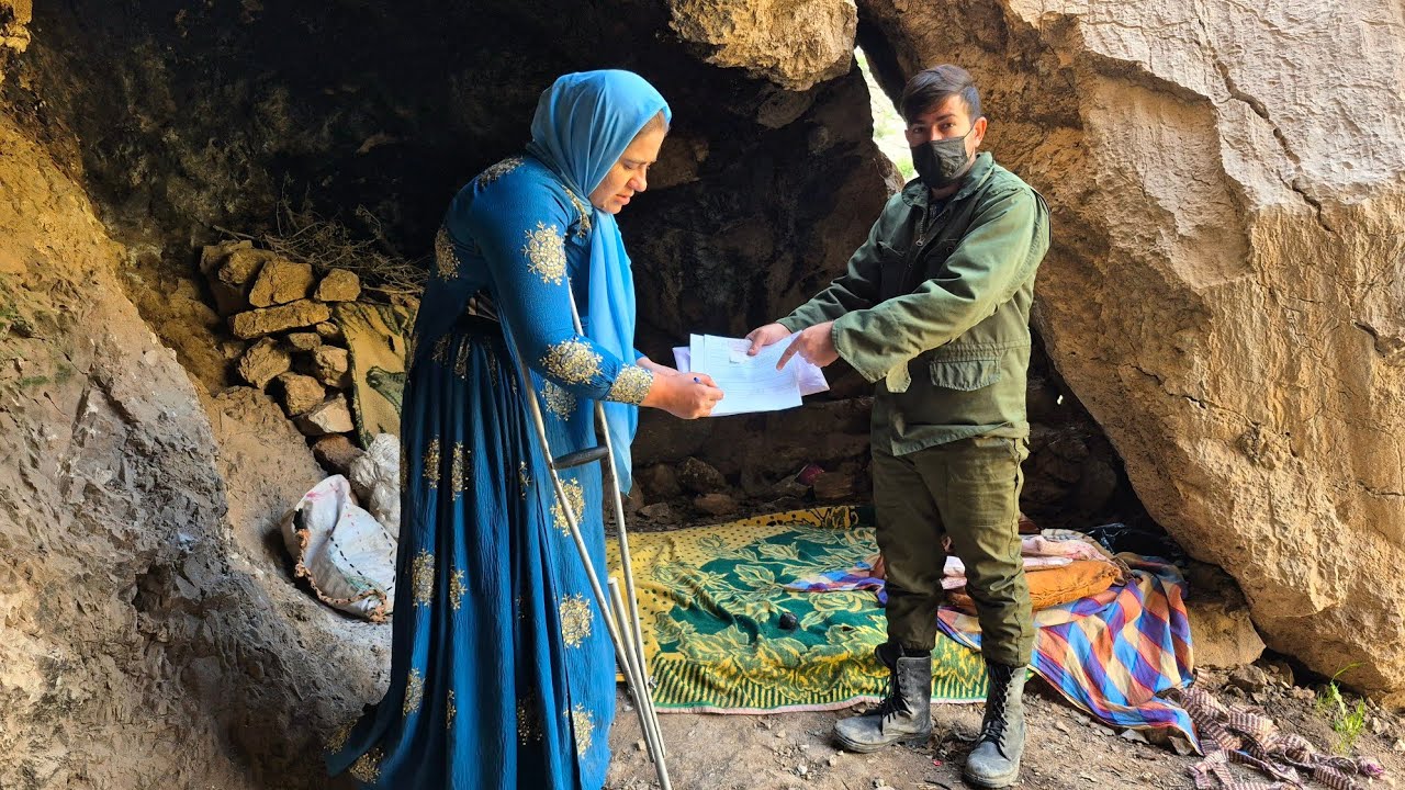 🏔️ Survival Story | Police Find Homeless Mother in Remote Mountain Cave 🚓
