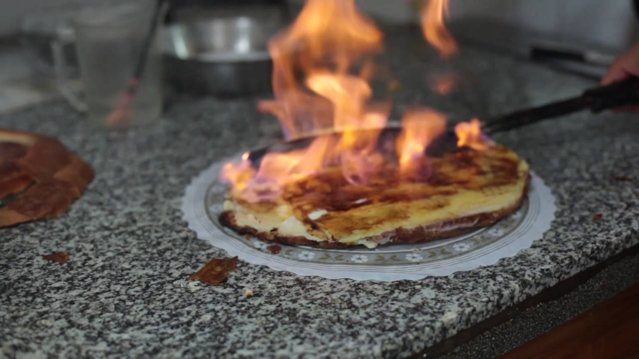 Ensa&iuml;mada de crema cremada