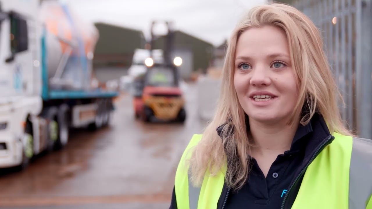 Ad Gefrin | Watch as our Stills arrive into Wooler.