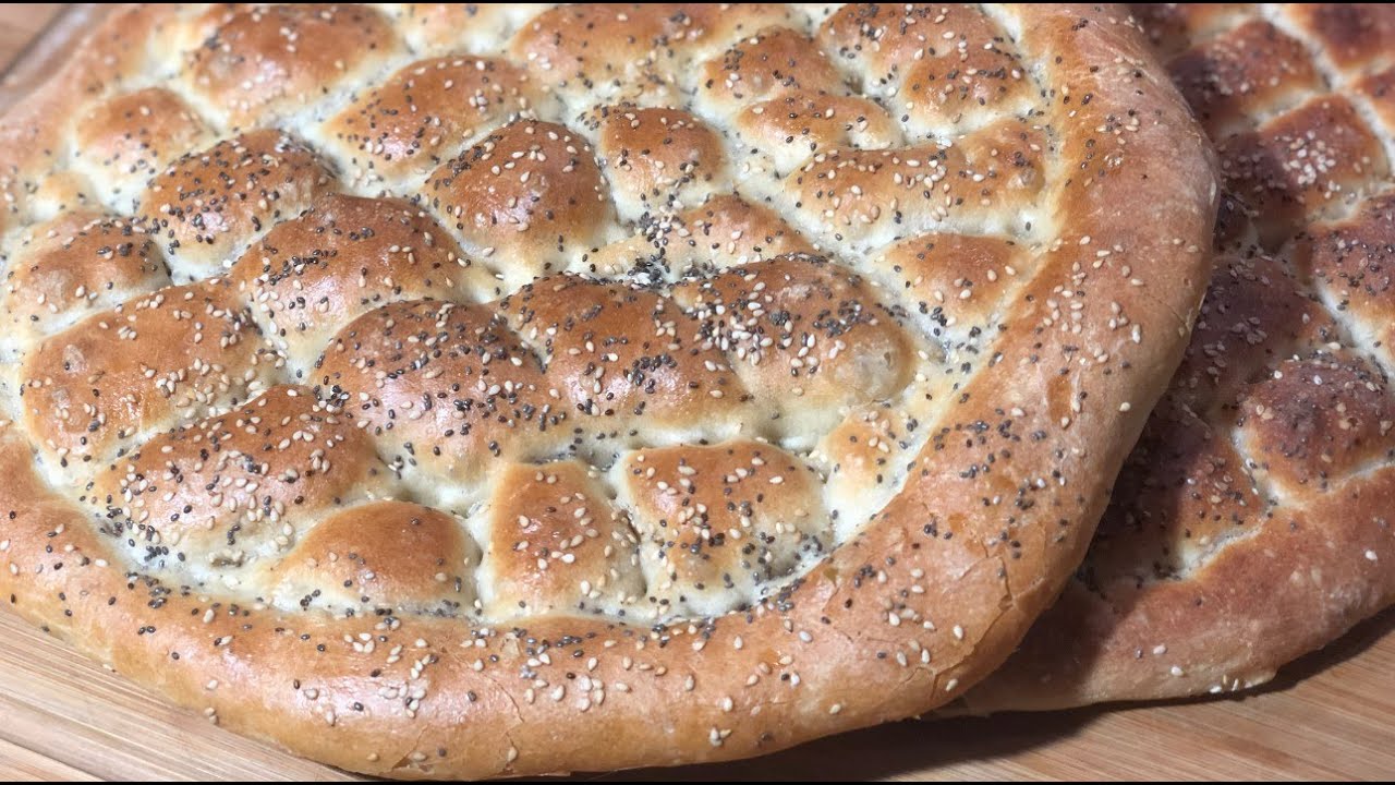 Reteta de PAINE TURCEASCA pufoasa ✅ Lipie Turceasca (PIDE)