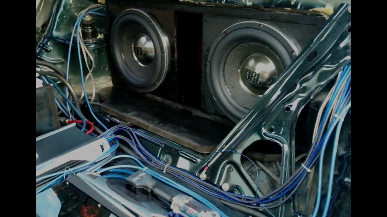 JBL W12GTi's JBL BPx22001