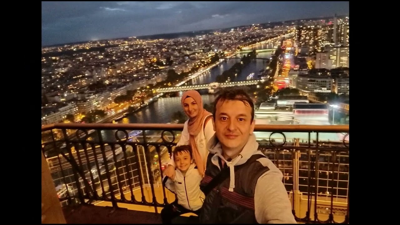 Ailece Paris'teyiz