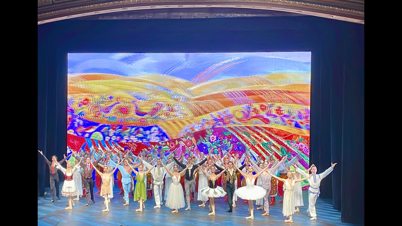 Curtain Call in the National Ballet of Ukraine & Ukrainian Shumka Dancers’ tour of the USA 10.14.24