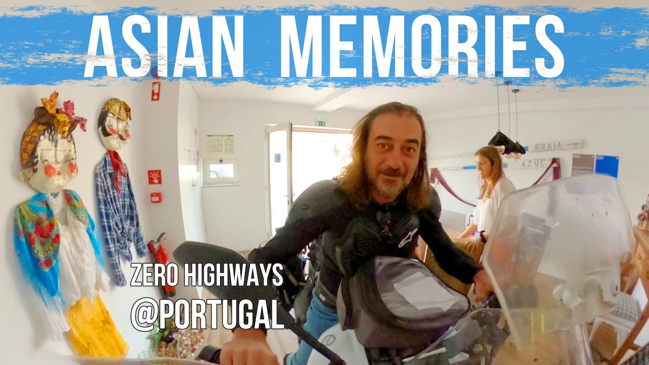I park the motorbike inside a hostel nearby the ocean in Portugal [S.2 - Ep.62]
