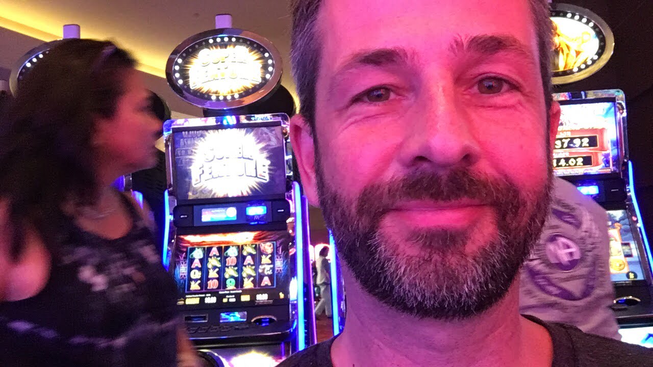 Neily 777 Live Slot Machine play at MORONGO CASINO PART 1