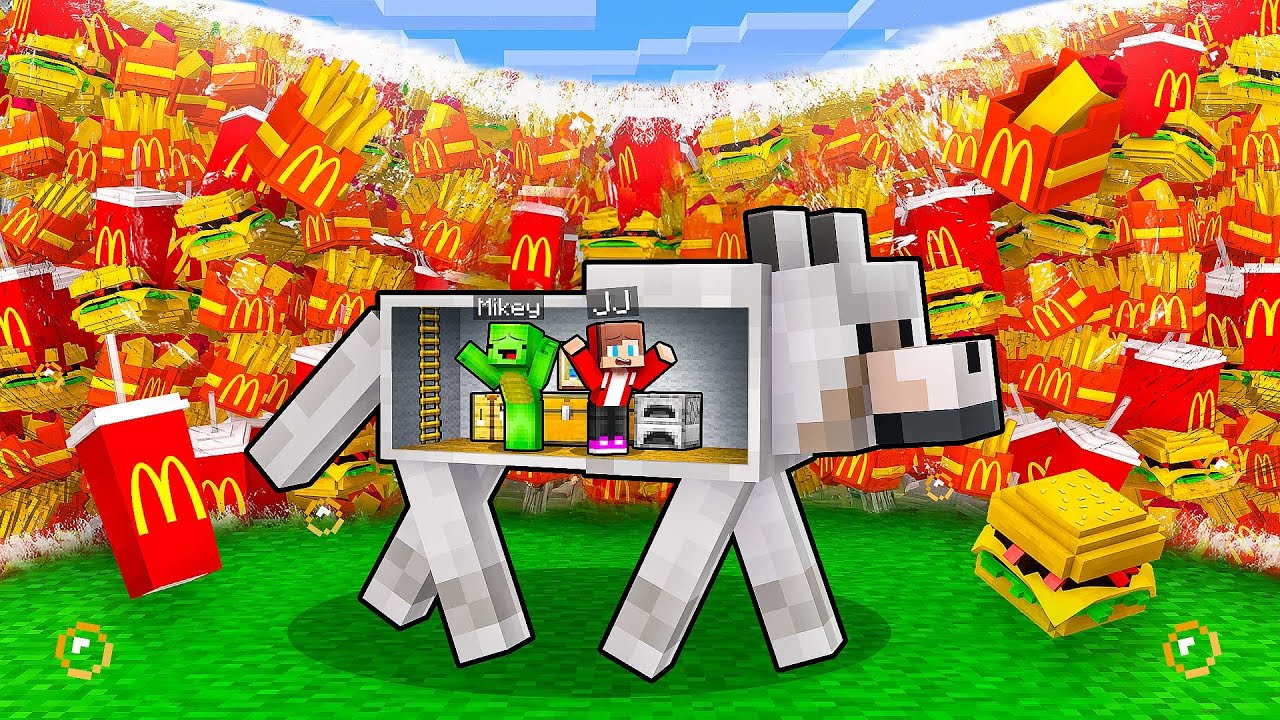 MCDONALDS TSUNAMI vs. Mikey & JJ Doomsday DOG Bunker - Minecraft (Maizen)