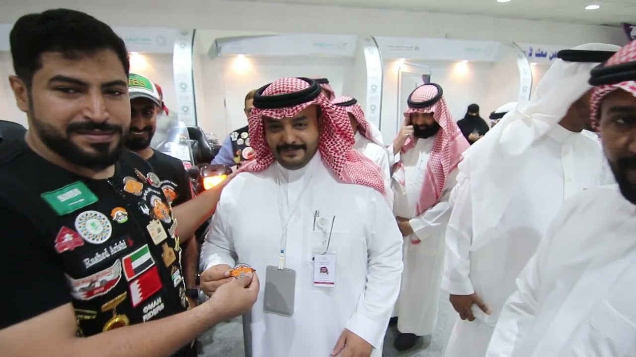 معرض وزارة الرياضة بمنطقة جازان تحت شعار  (لست وحدك.. نحن معك)