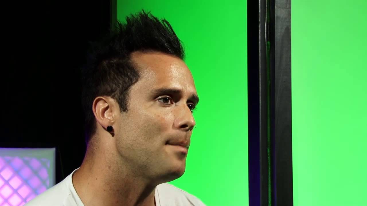 Lifetv - Skillet - John Cooper - "Secrets"