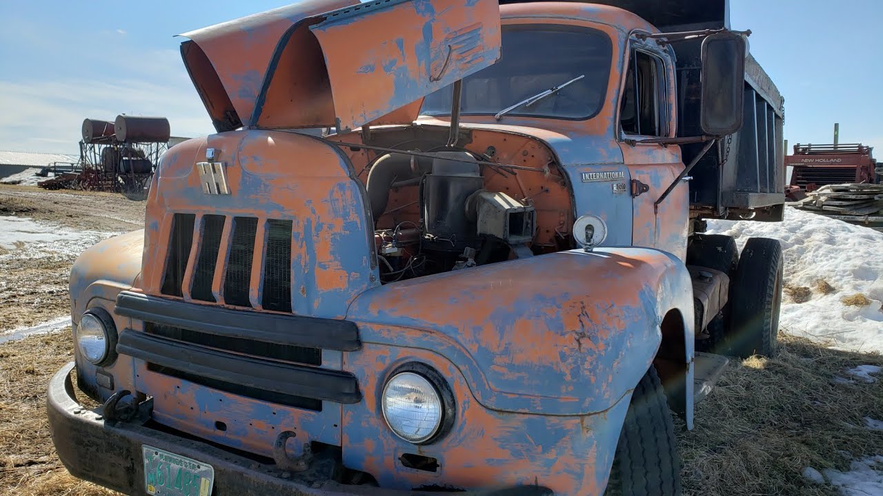 Farm Vlog #22,  1956 International R190 Dump Truck