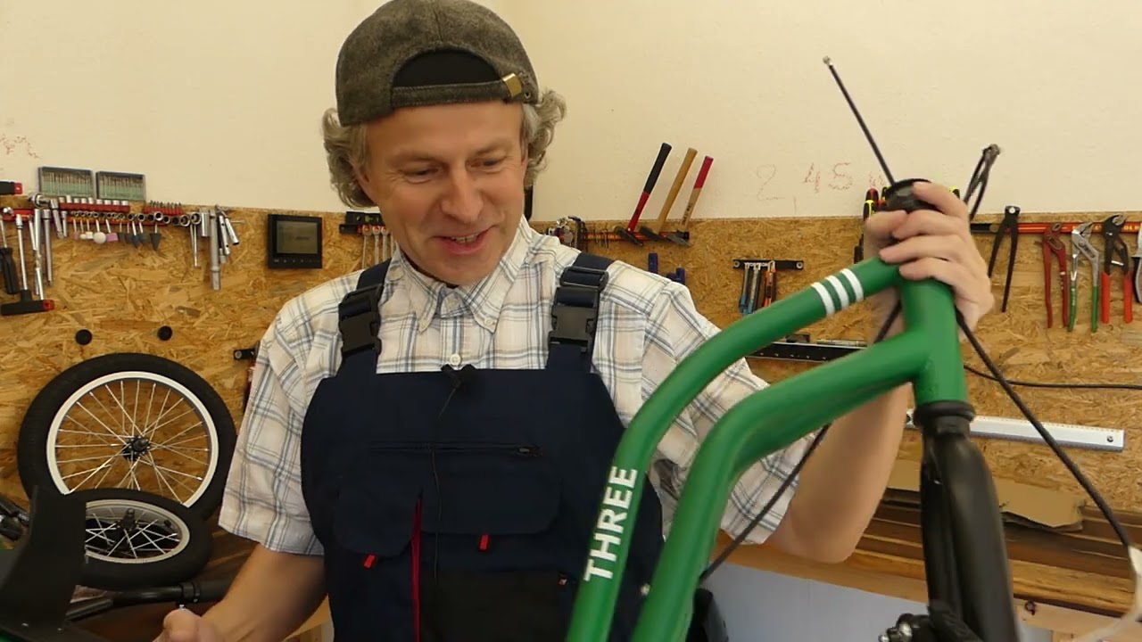 Yedoo Numbers Three: Unboxing und kompletter Aufbau des flinken City-Scooter-Tretrollers