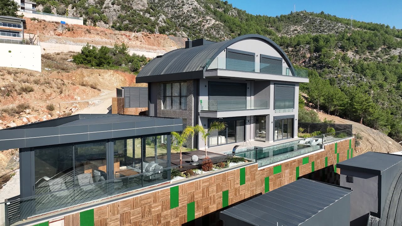 Alanya Tepe Modern Villa for Sale