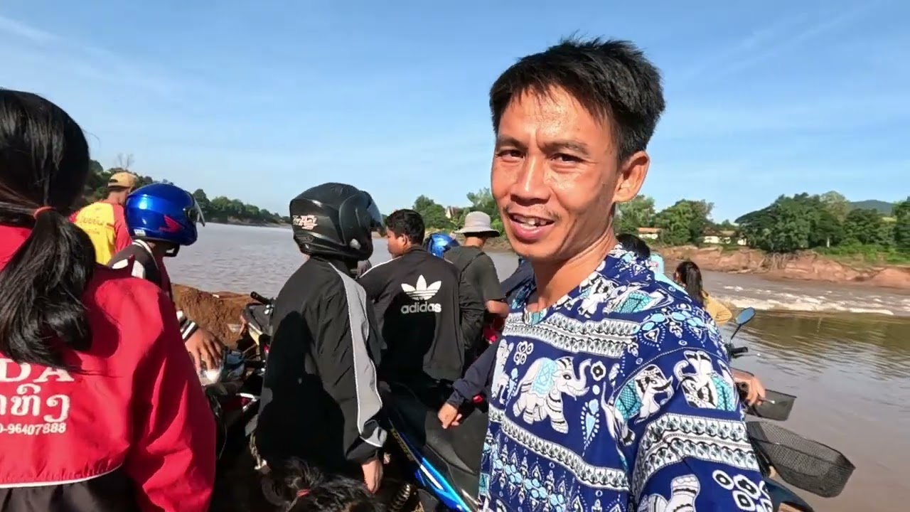 ເຂົ້າຕະຫຼາດເມືອງຄົງ | เข้าตลาดเมืองคง