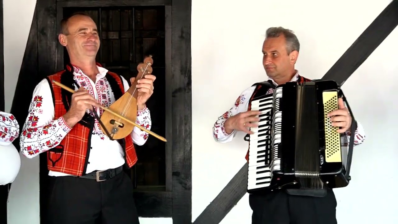 PANDAL - ork Priateli Folk