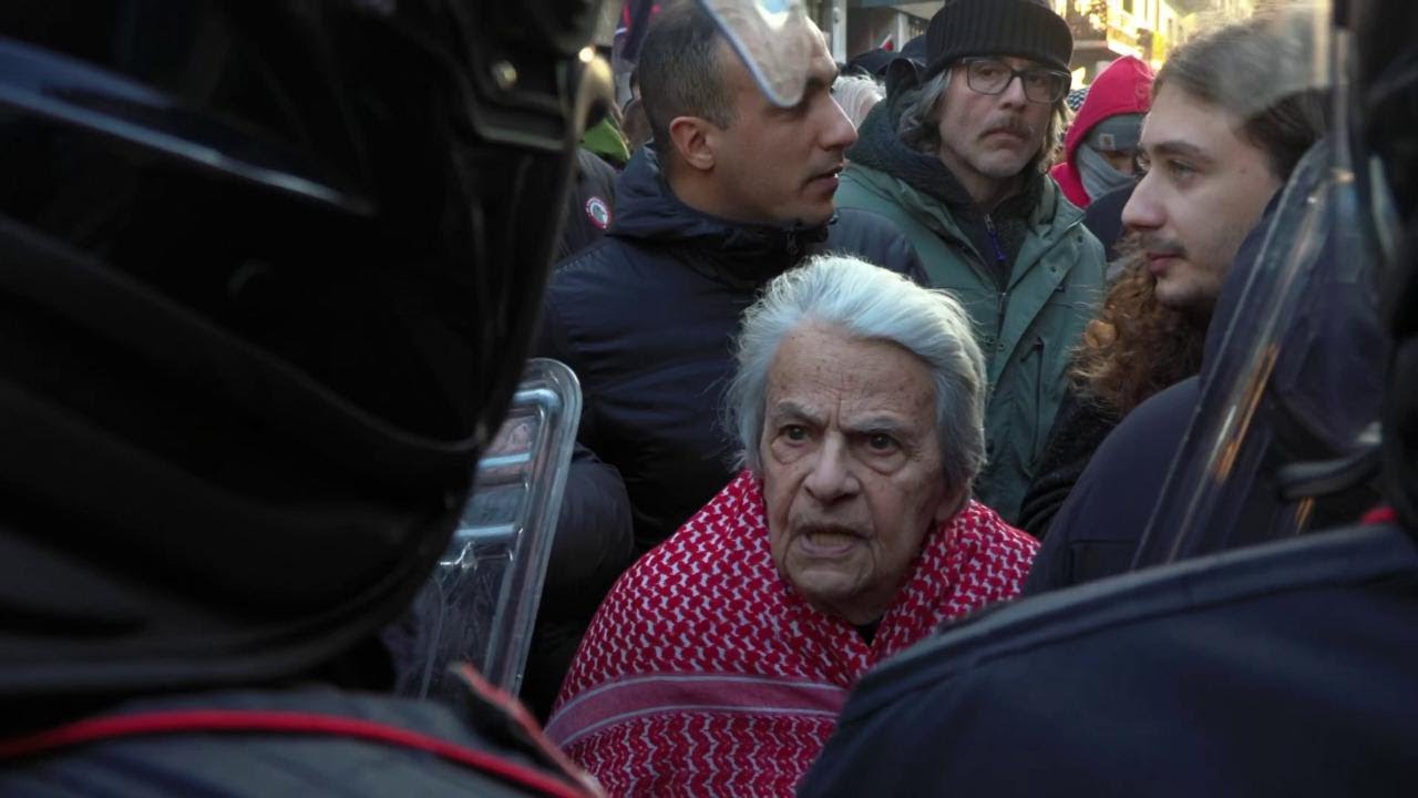 La frase del carabiniere al corteo pro Palestina a Milano: 