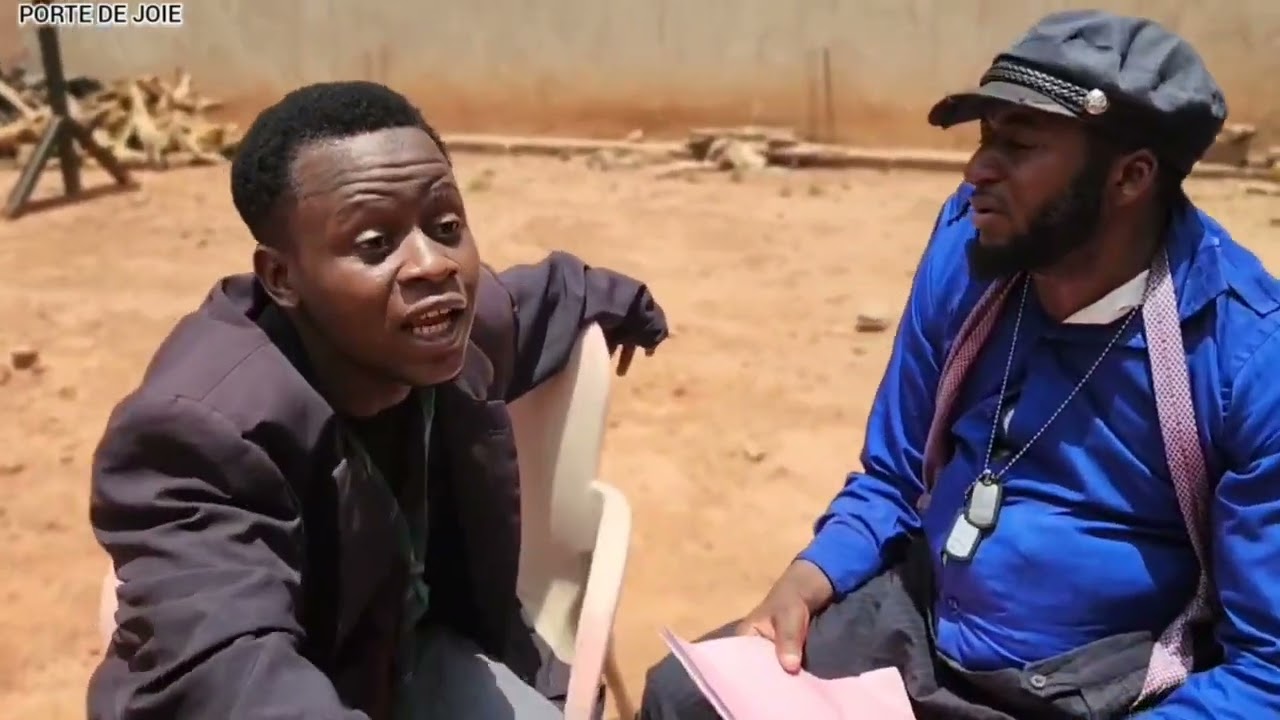 Porte de joie - Un civil comme ça 😄😄🤦‍♂️
