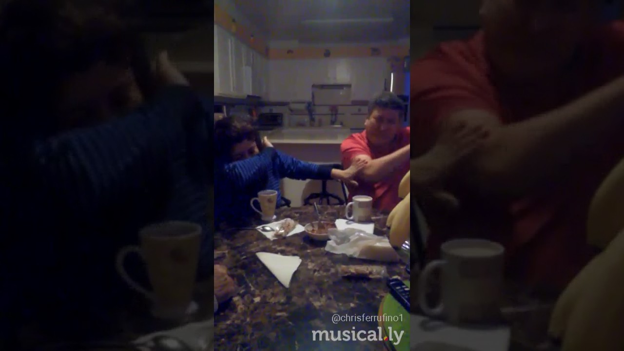 ##old people dabbing