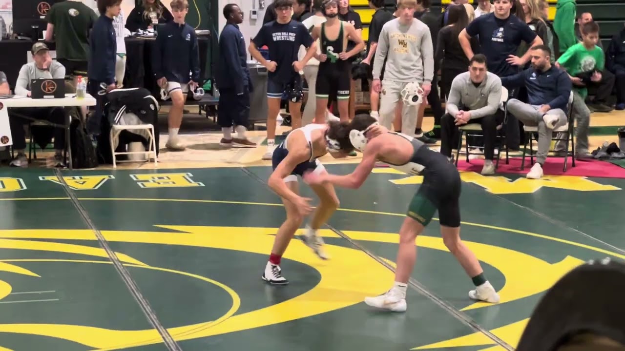  2025 Luke Manieri wrestling Morris Knolls tournament finals - 12/20/2025