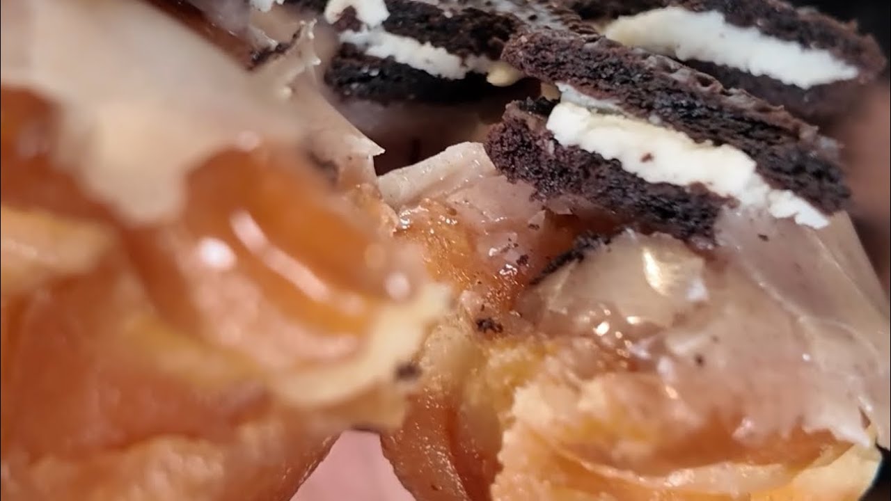 First time trying Randy’s donuts!!
