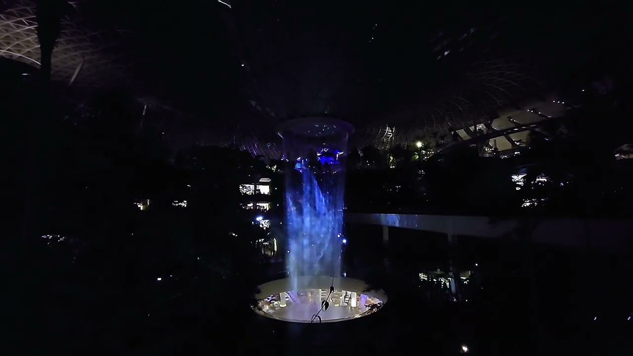 [Throwback March 2024] JEWEL Changi Airport HSBC Rain Vortex Lights Sounds Music Showcase 10 pm