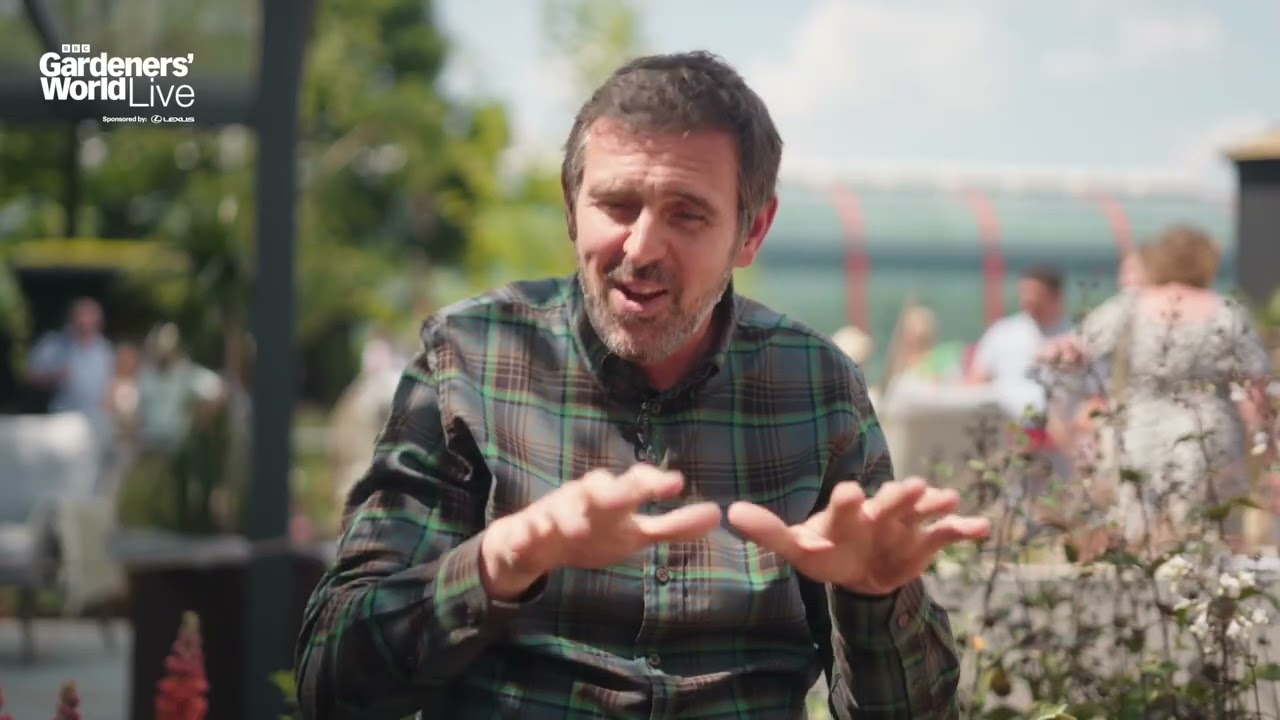 Adam Frost chats small garden inspiration, with BBC Gardeners' World Magazine editor Kevin Smith
