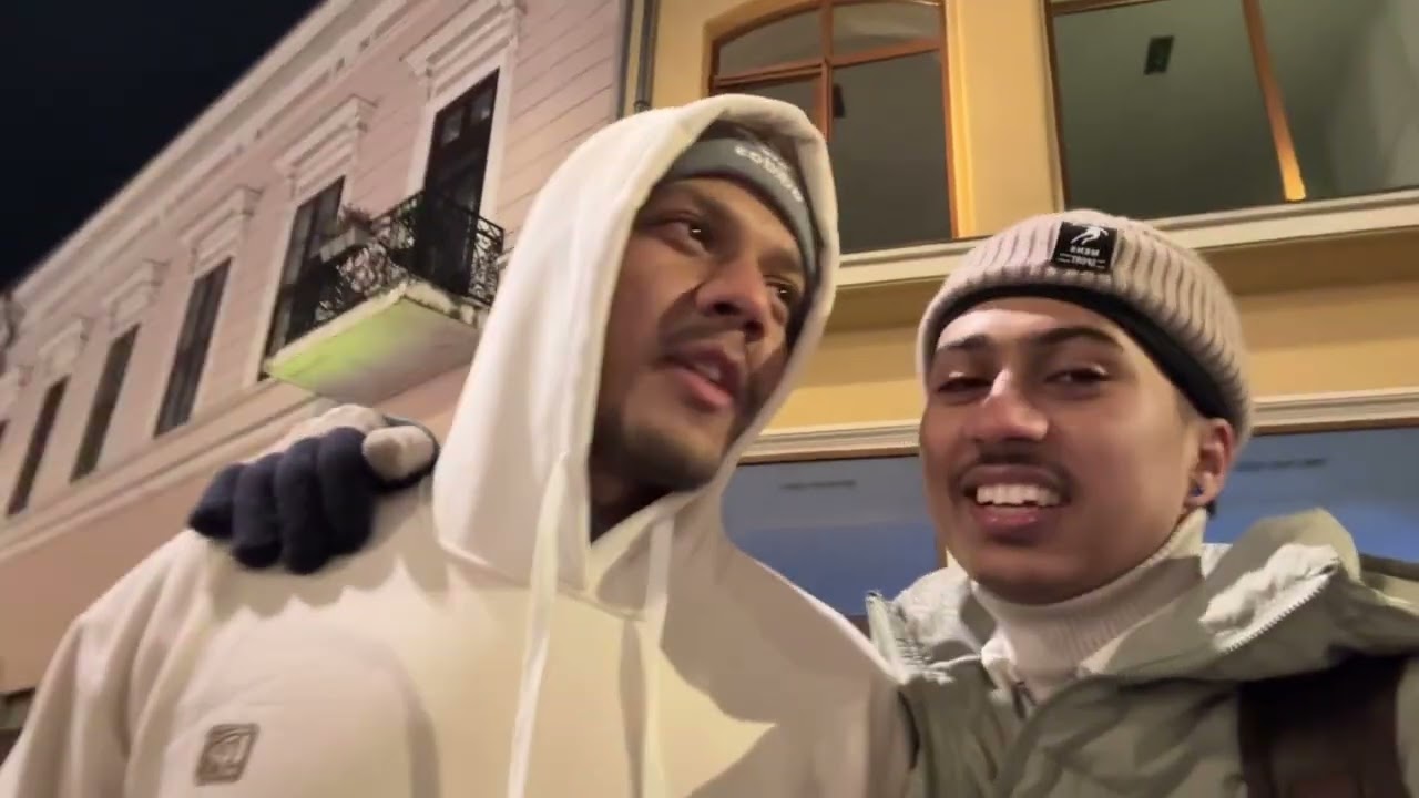 Aaunu hasam ekxen🤣🤣sab le ignore garya yr🤣🤣#funnymoment with brother #oradea #subscribemychannel 