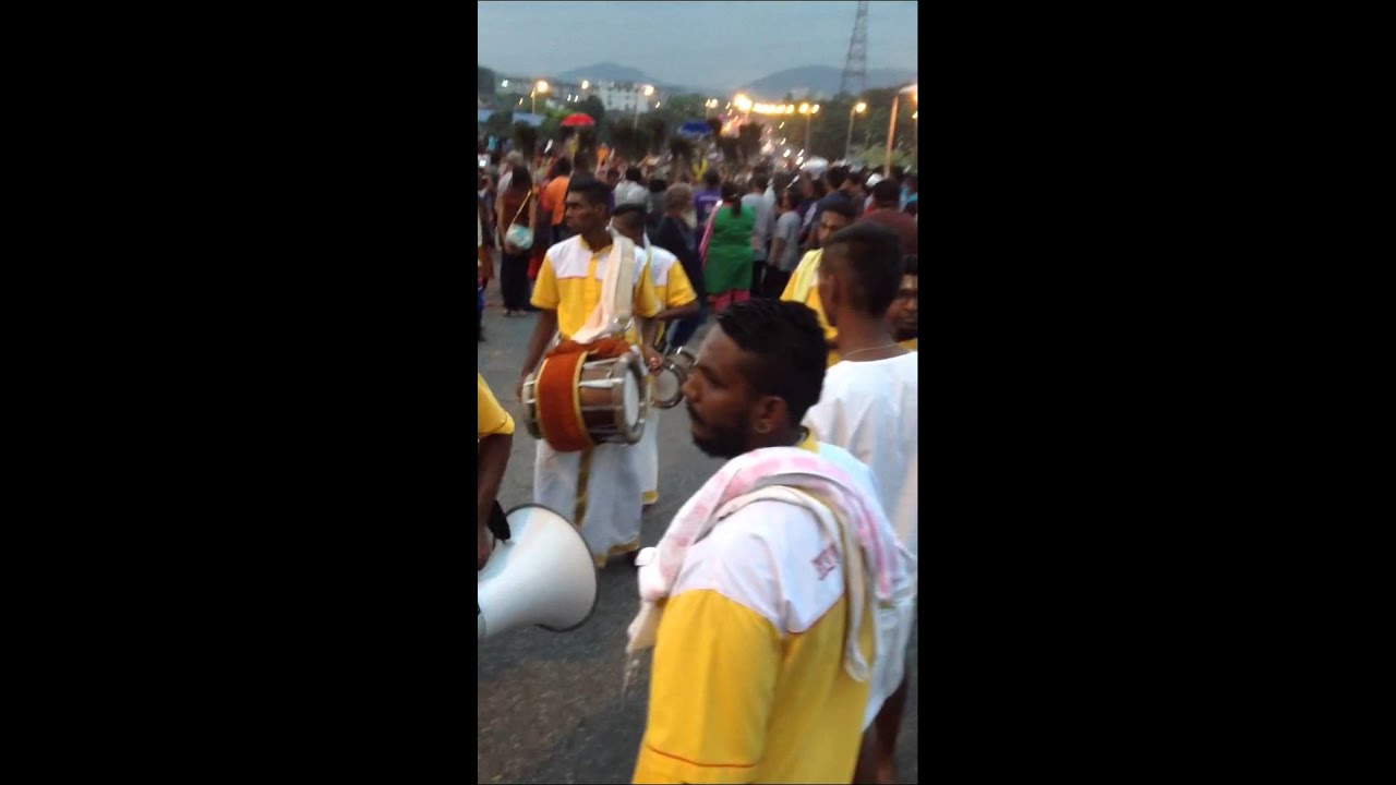 Highlands Urumi melam at Thaipusam 2015