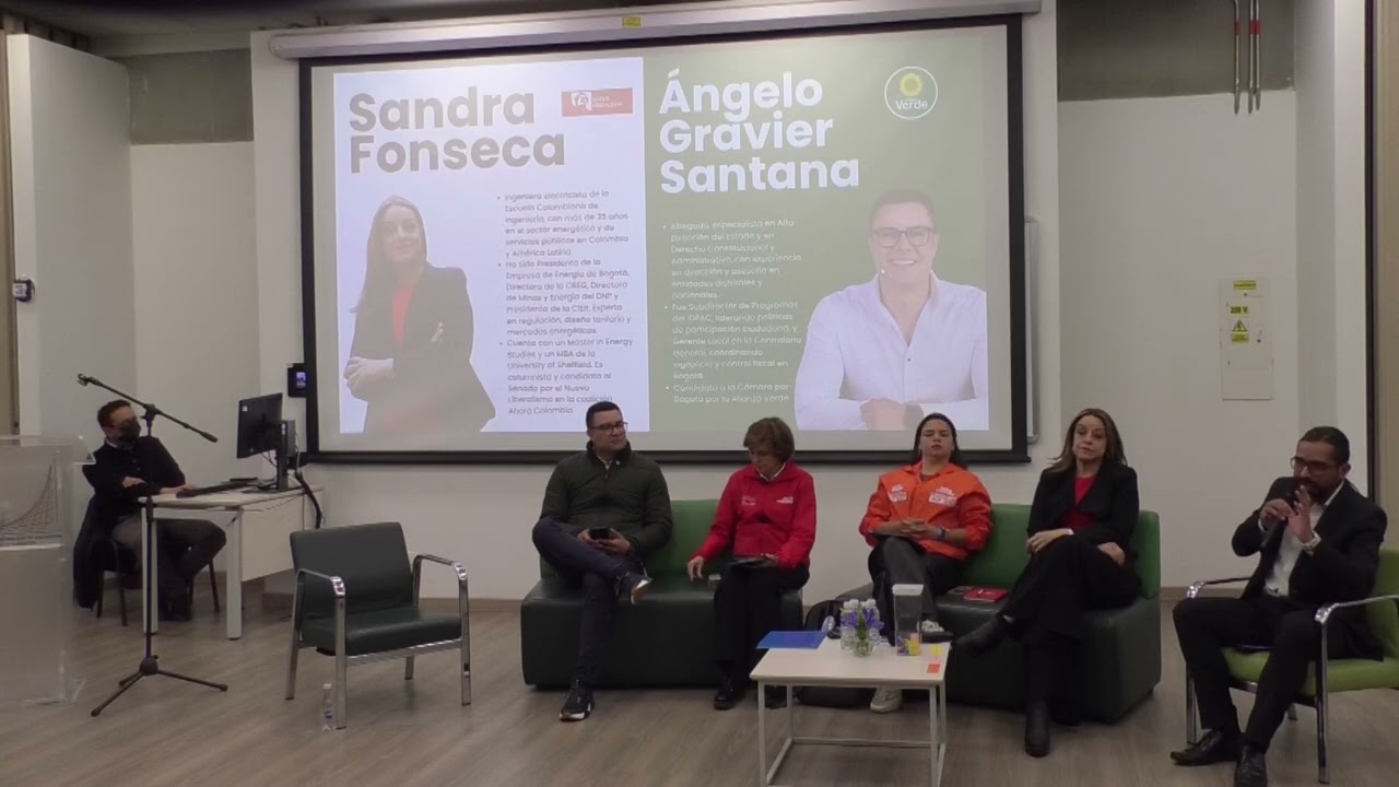 Ambiente, energía y desarrollo marcan la agenda de candidatos al Congreso en diálogo académico