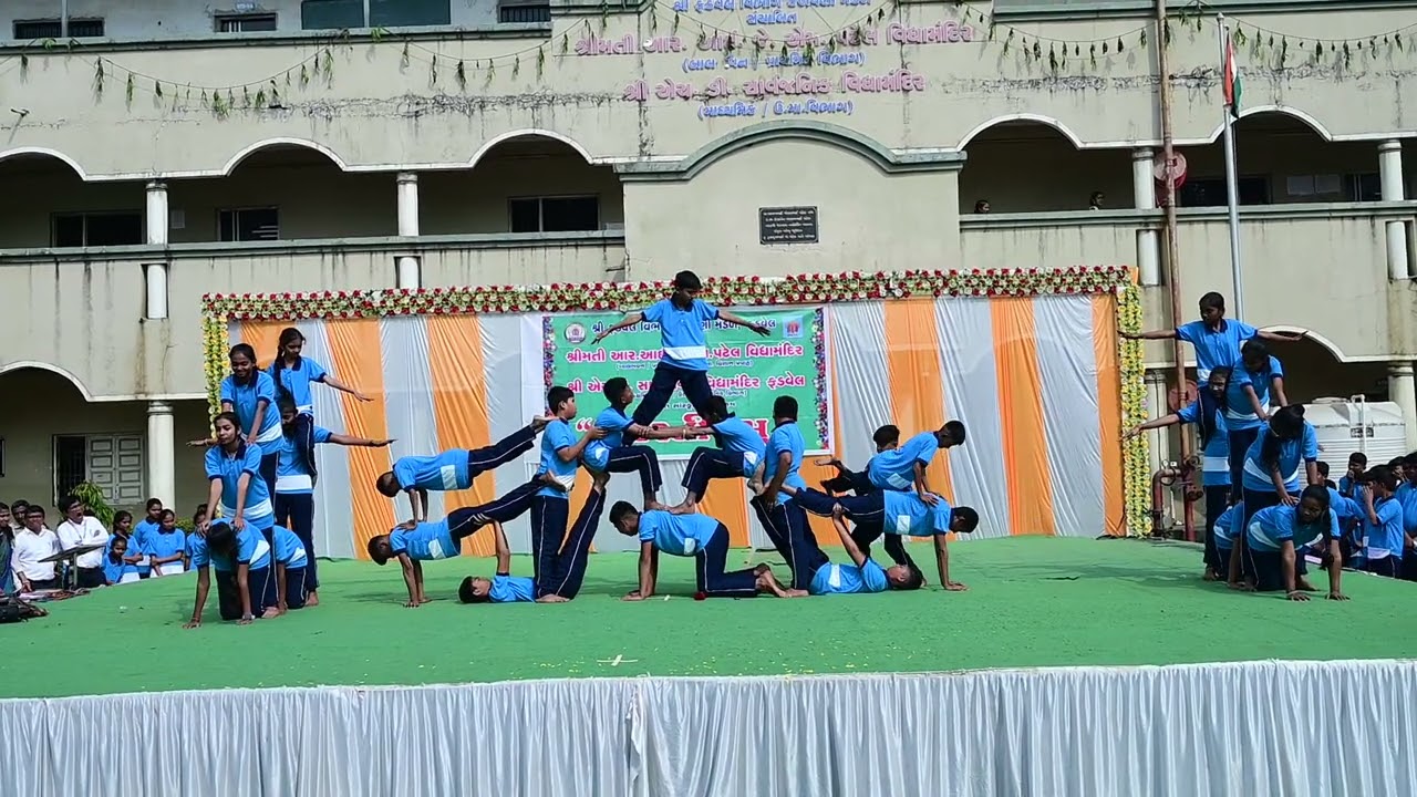 PYRAMID BY SMT R I J M P SCHOOL FADVEL