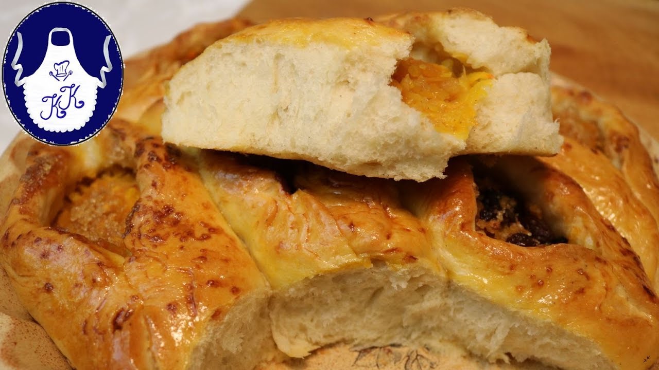 Russische Pirogge mit Kürbisfüllung (aus dem Hefeteig über Nacht)