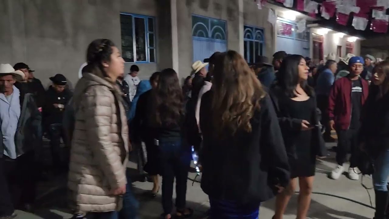 SANTA MARÍA TINDÚ 2025. FIESTA DEL PADRE JESÚS DE NAZARET. así bailamos con la música de Banda.
