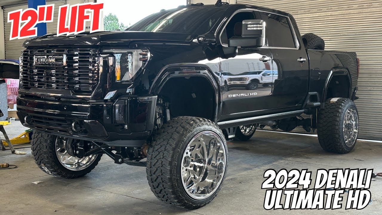** 2024 GMC Denali Ultimate HD lifted 12” on 38s and 26x16s **